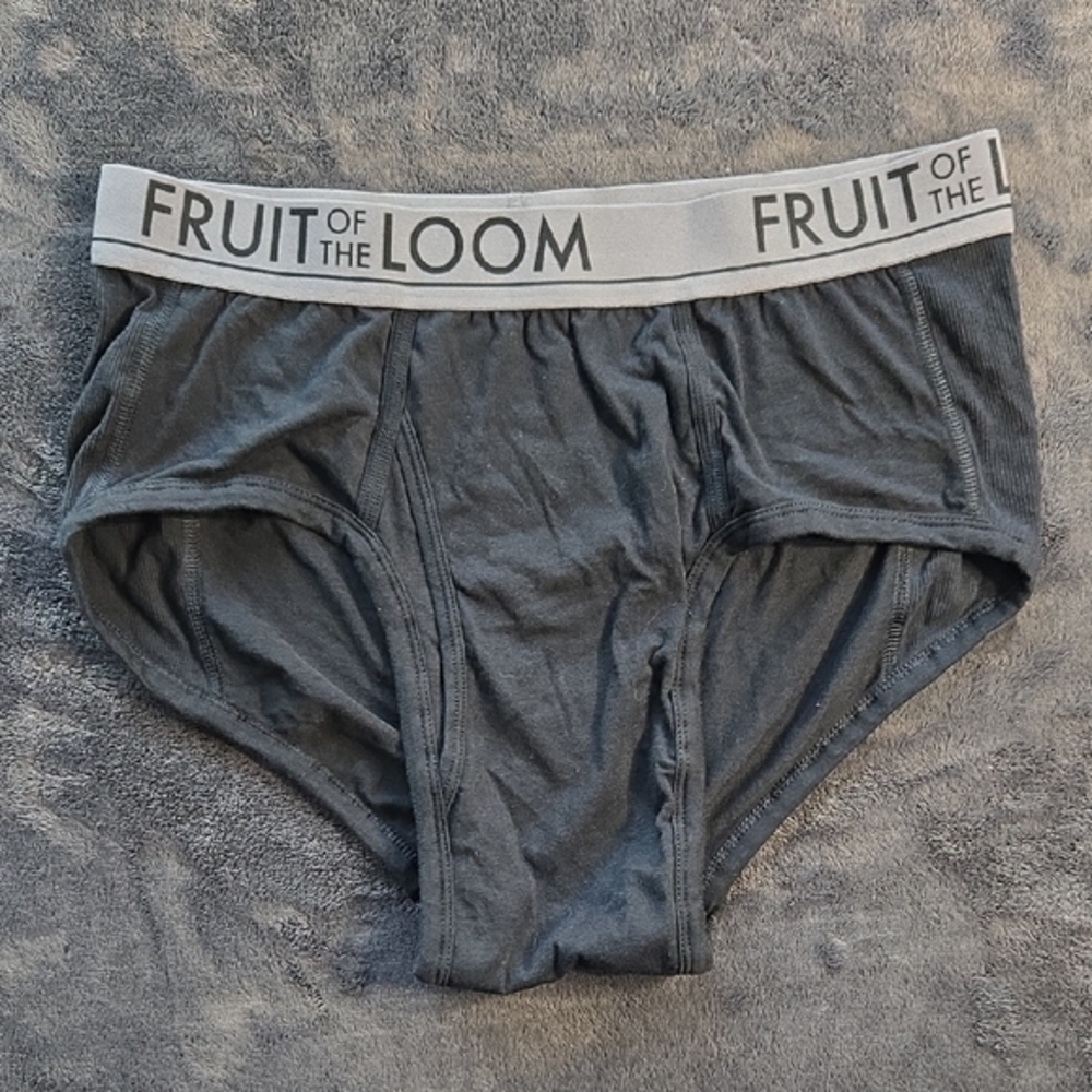 Fruit of the Loom Black Briefs Classic Fit